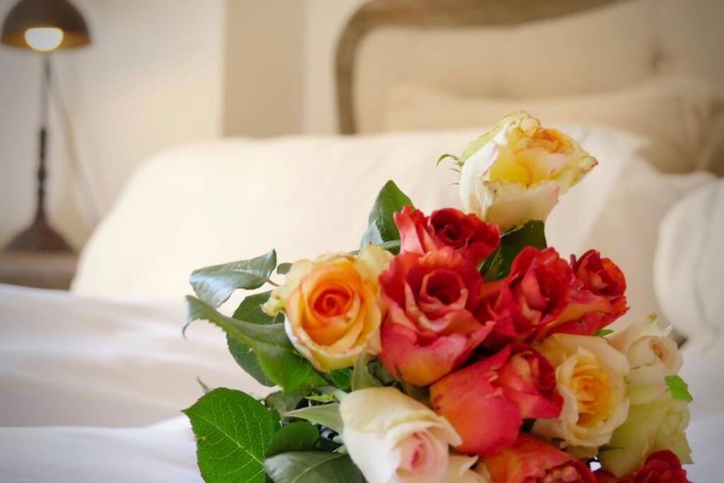 Bord De Mer - Ac, Wifi, Chic, Sea View, Beach 2 Minutes Walk أنتيب المظهر الخارجي الصورة