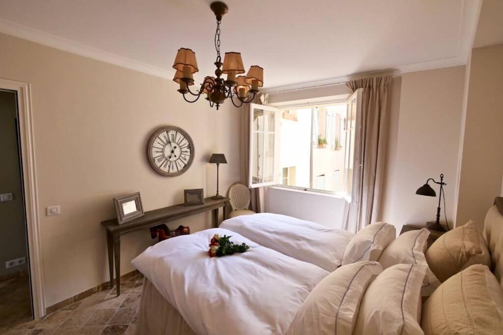 Bord De Mer - Ac, Wifi, Chic, Sea View, Beach 2 Minutes Walk أنتيب المظهر الخارجي الصورة